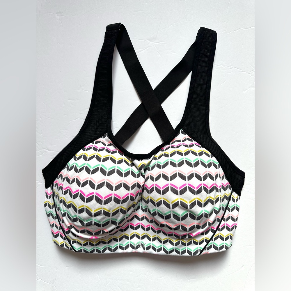 Victoria Secret VSX The Standout Geometric Pattern Sports Bra Multicolor Sz 32DD - Picture 1 of 6